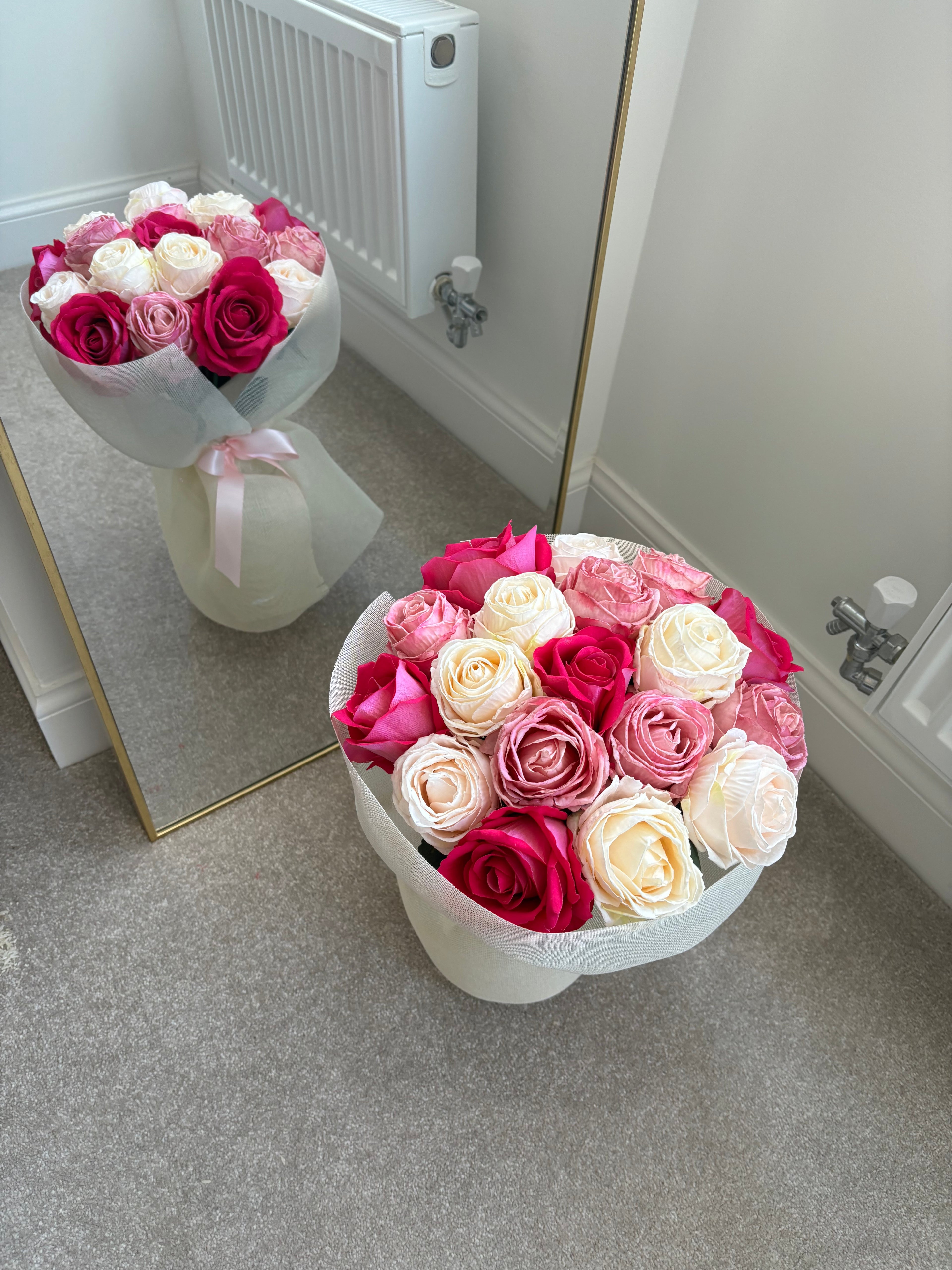 Mixed Pink Roses