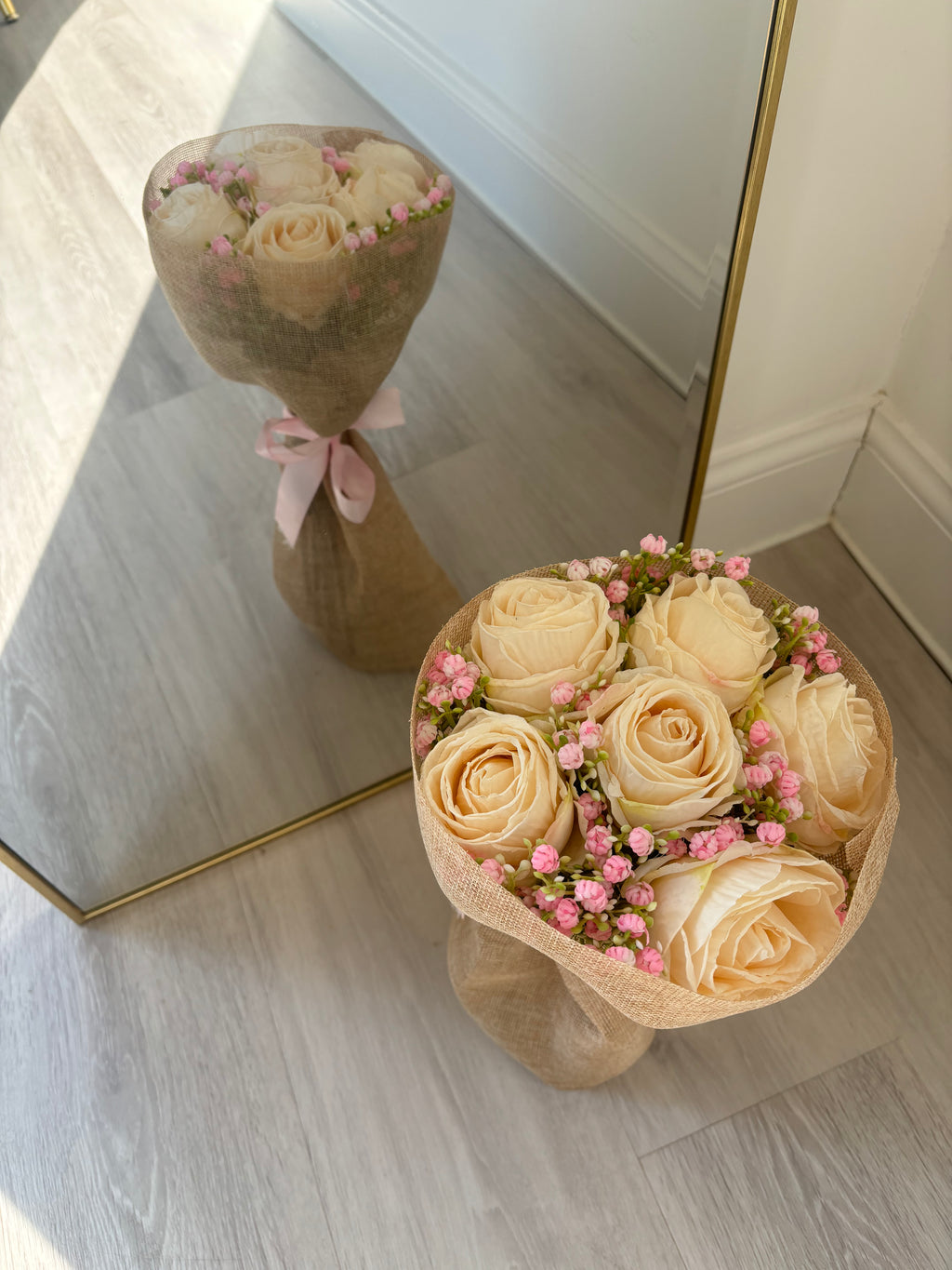 Mini Cream Rose Bouquet