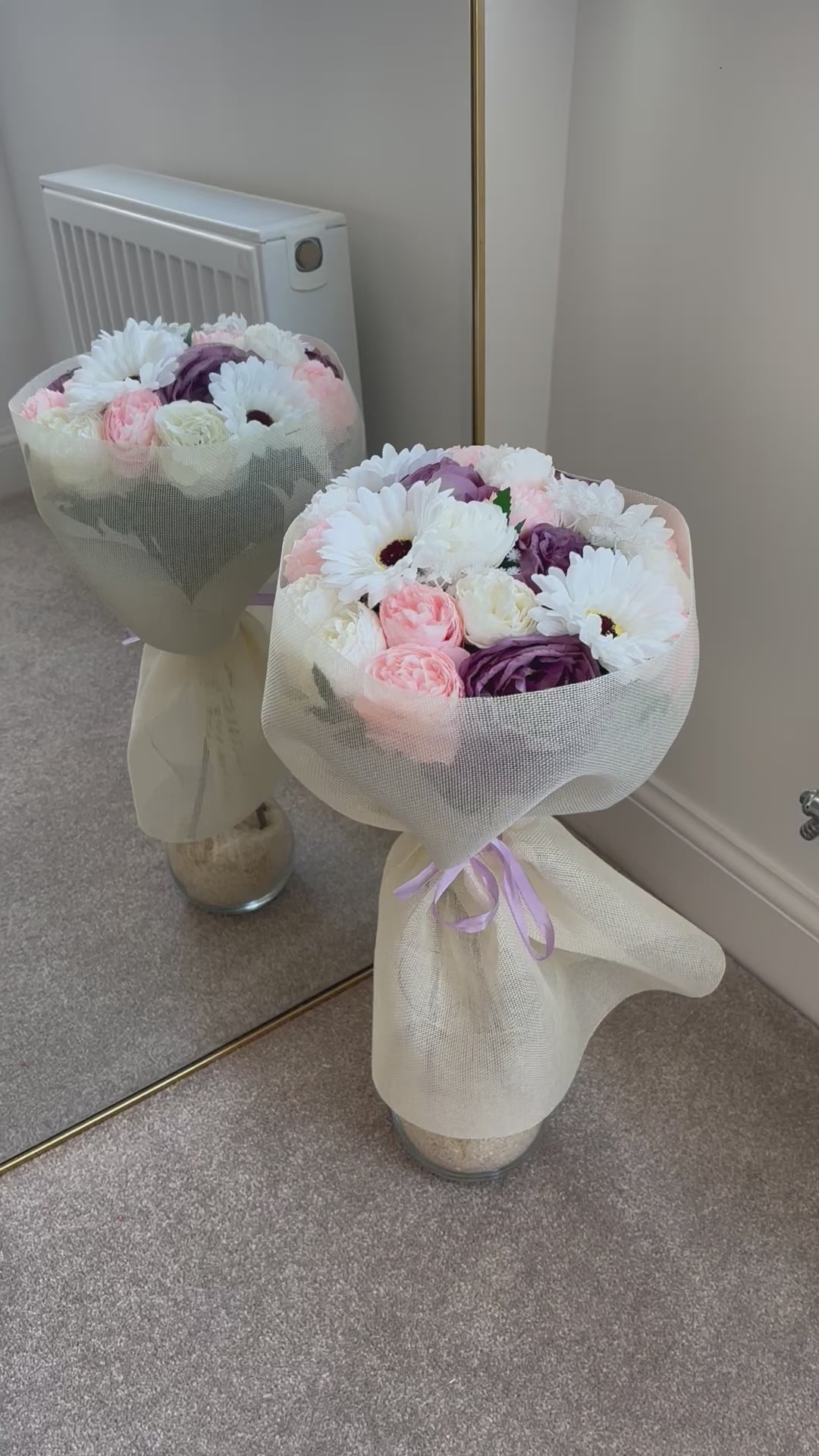 Classic mixed pastel bouquet