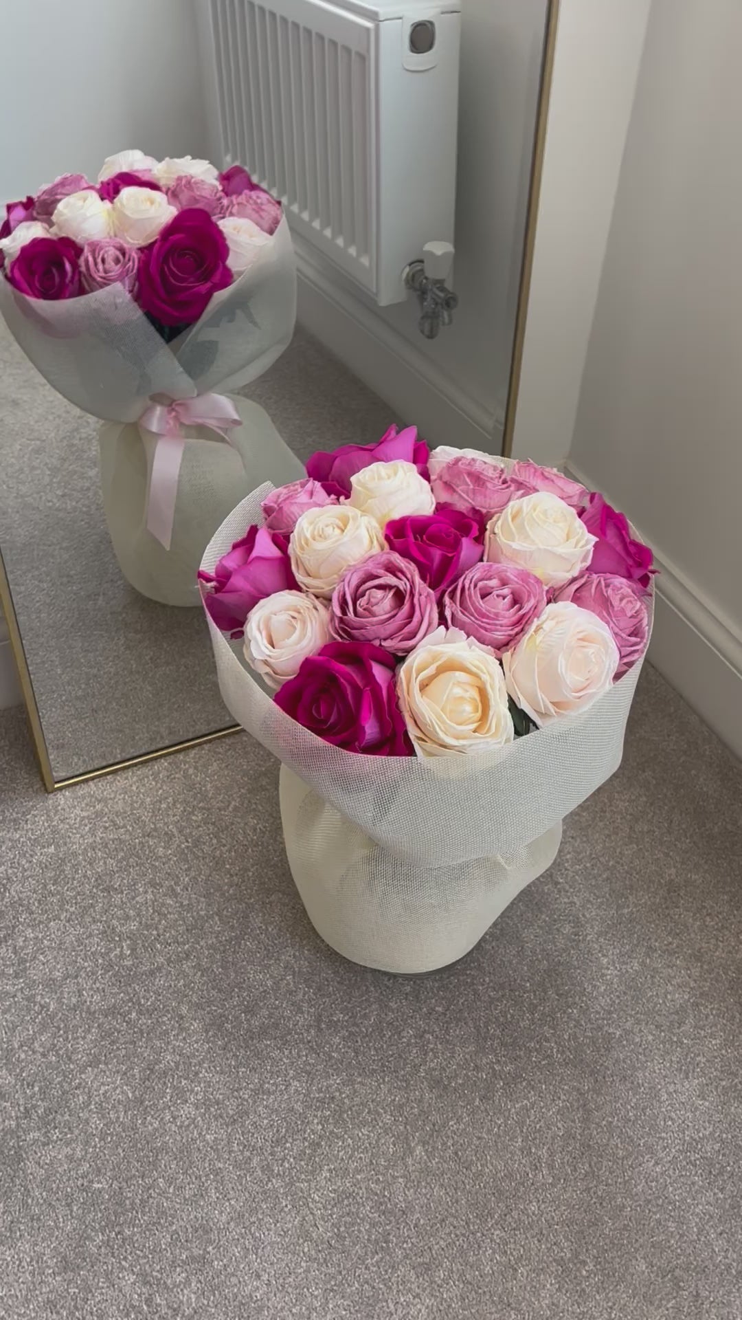 Mixed Pink Roses